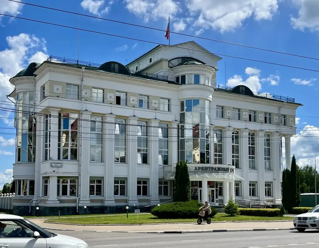 В Орле через суд пресекли торговлю ветпрепаратами вне лицензии